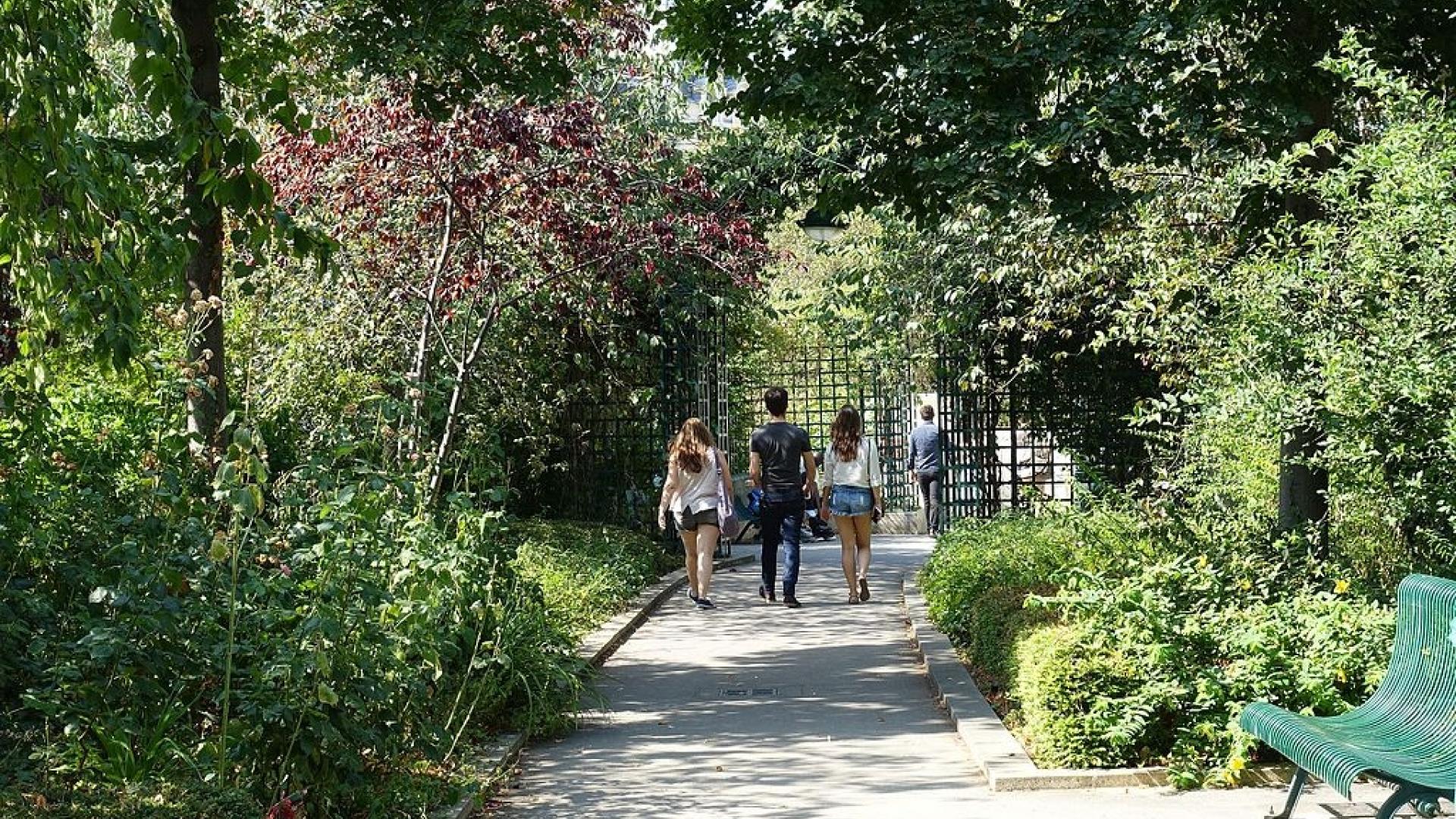 The Coulée Verte René Dumont; a park that’s well on track