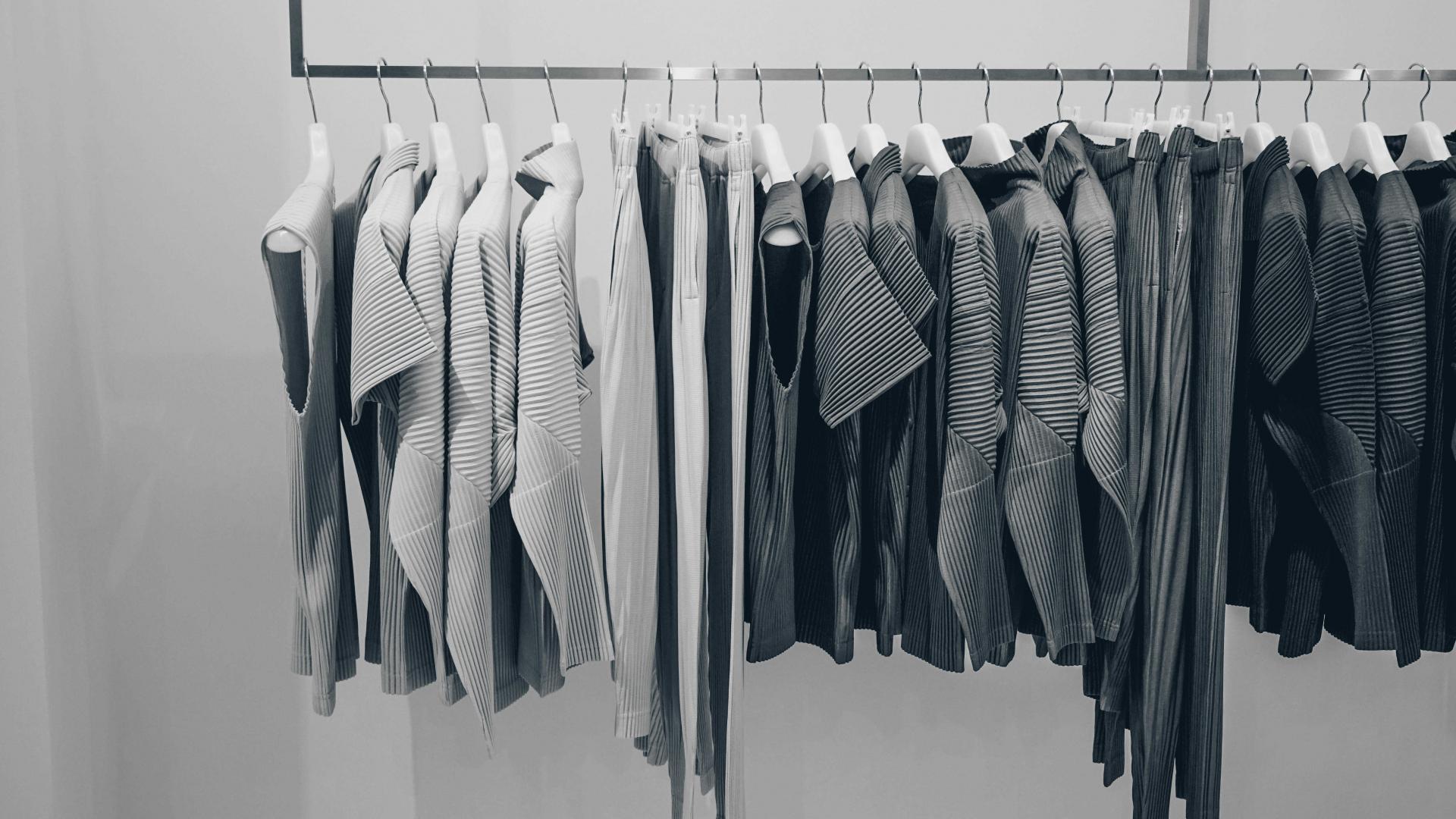 Paris, capital of fashion: Winter Sales and Fashion Week